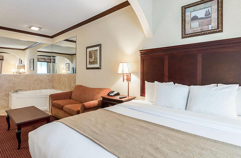 Comfort Suites Lufkin Luaran gambar