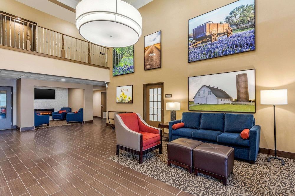 Comfort Suites Lufkin Luaran gambar