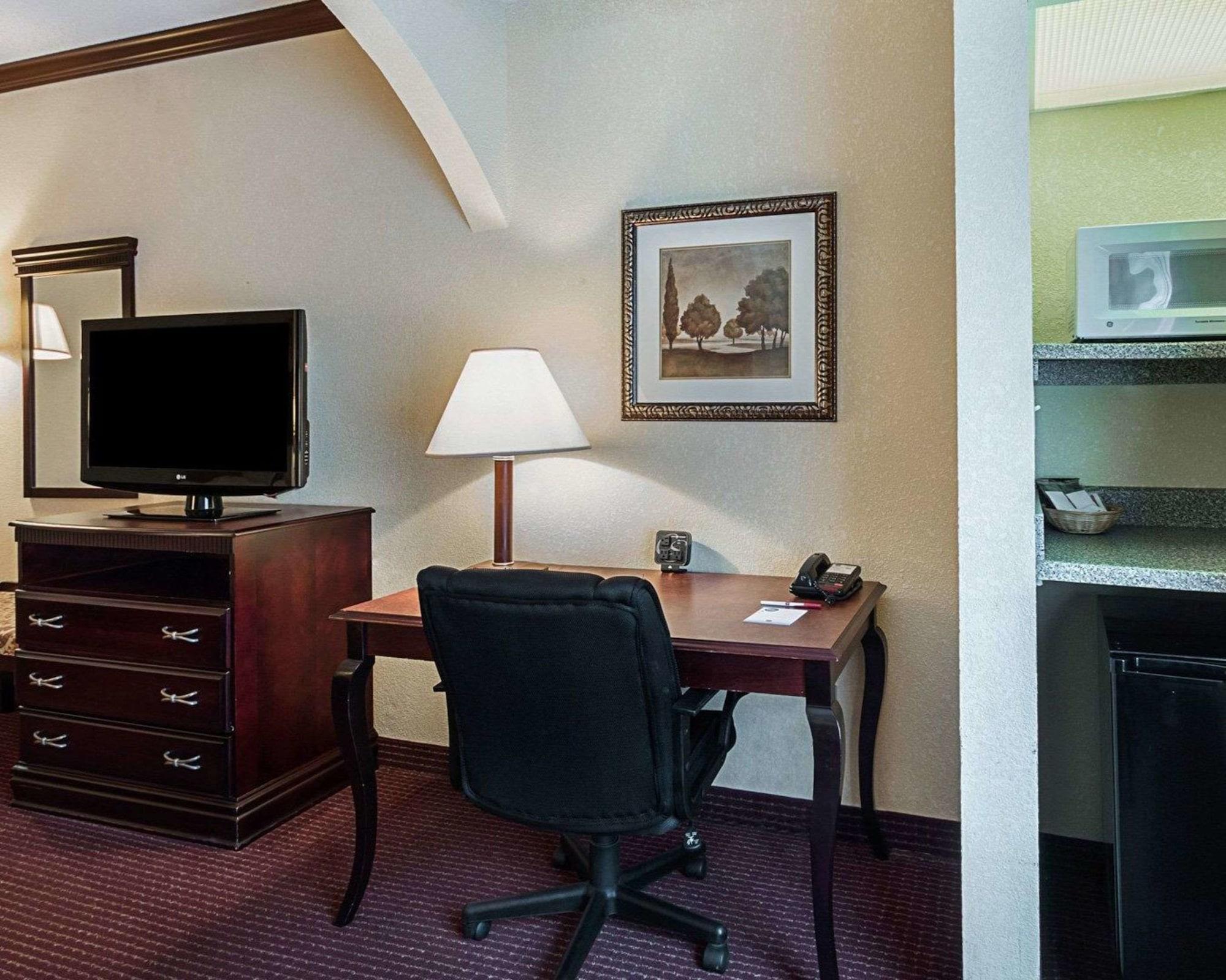 Comfort Suites Lufkin Luaran gambar