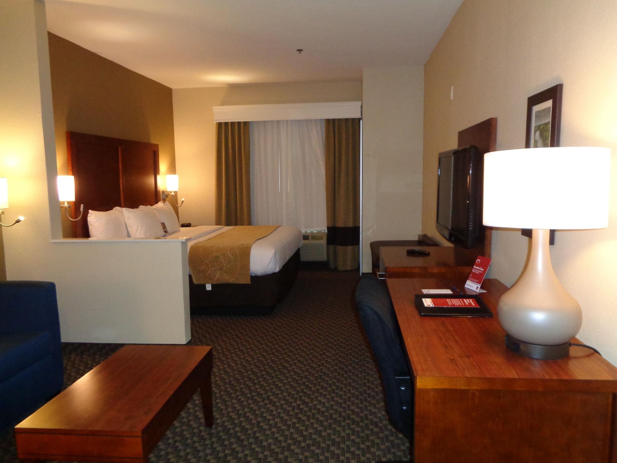 Comfort Suites Lufkin Luaran gambar