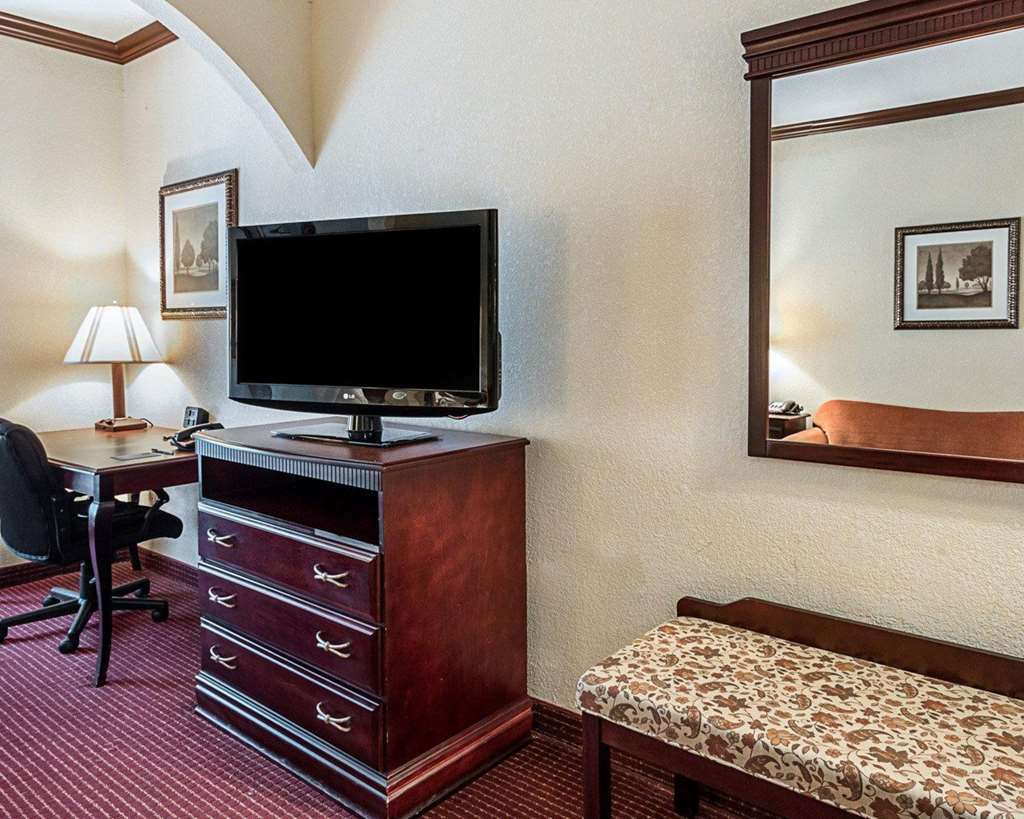 Comfort Suites Lufkin Bilik gambar